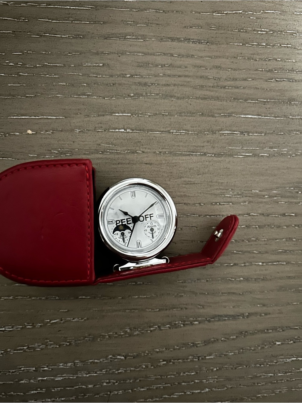 Red Leather Travel Alarm Clock - Unbranded - Picture 2 of 4